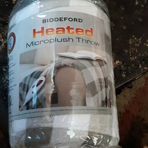 Biddeford Heated microplush throw